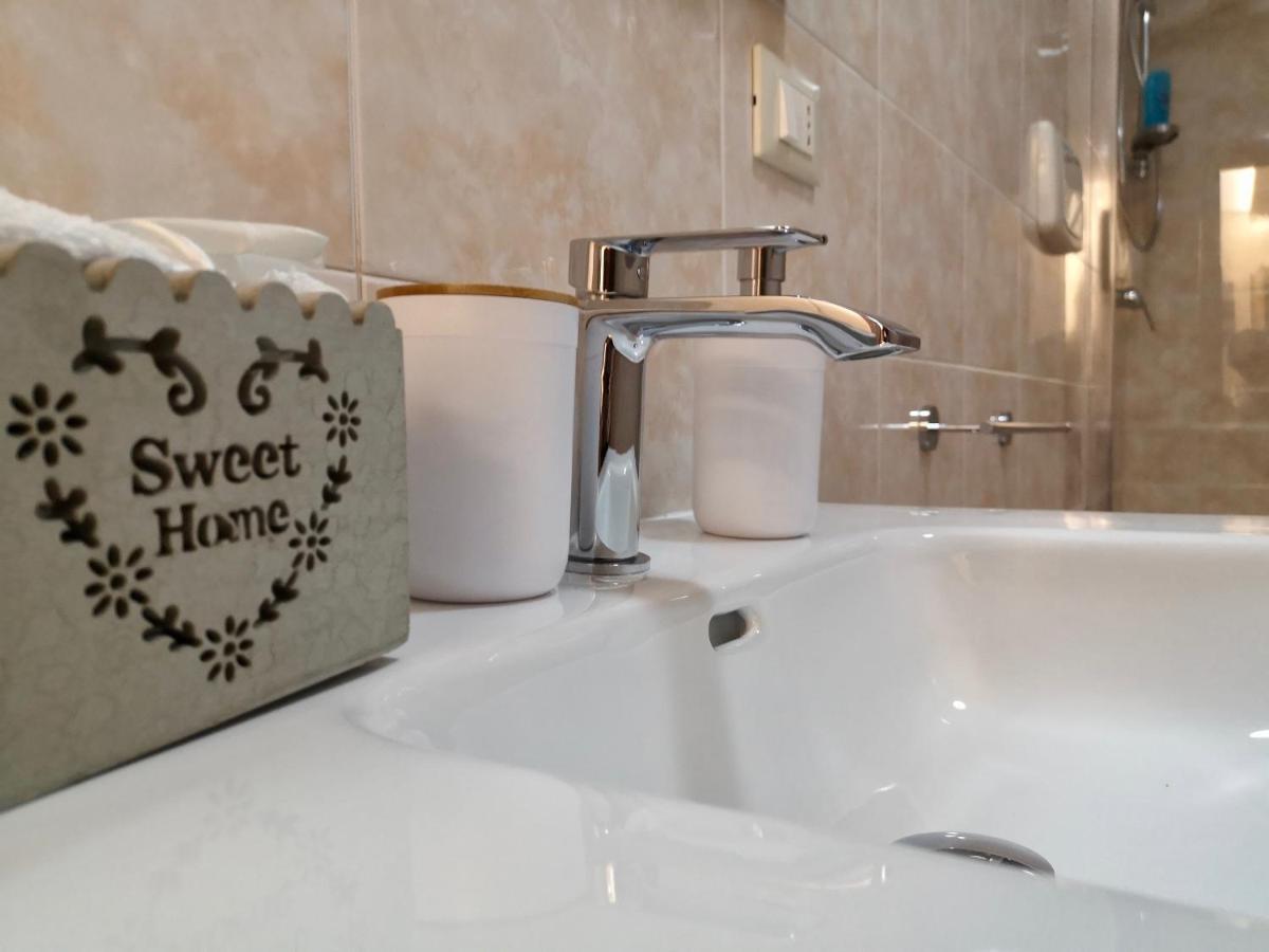 L'Arca - Bed & Breakfast In Lucera Centro Buitenkant foto